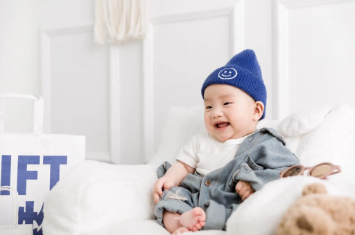 开原几个月宝宝会抬头 开原几个月宝宝会抬头